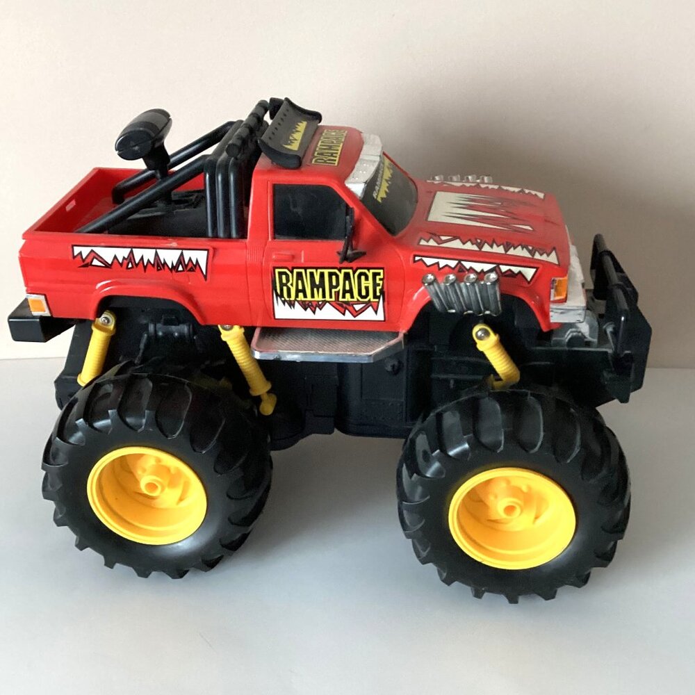 Vintage Rampage Red Toy Truck Kids Boys Collectable - Picture 4 of 12